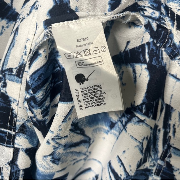 Monki Crewneck Short Sleeve Shirt Blouse Navy Blue White Size Small - Picture 7 of 9